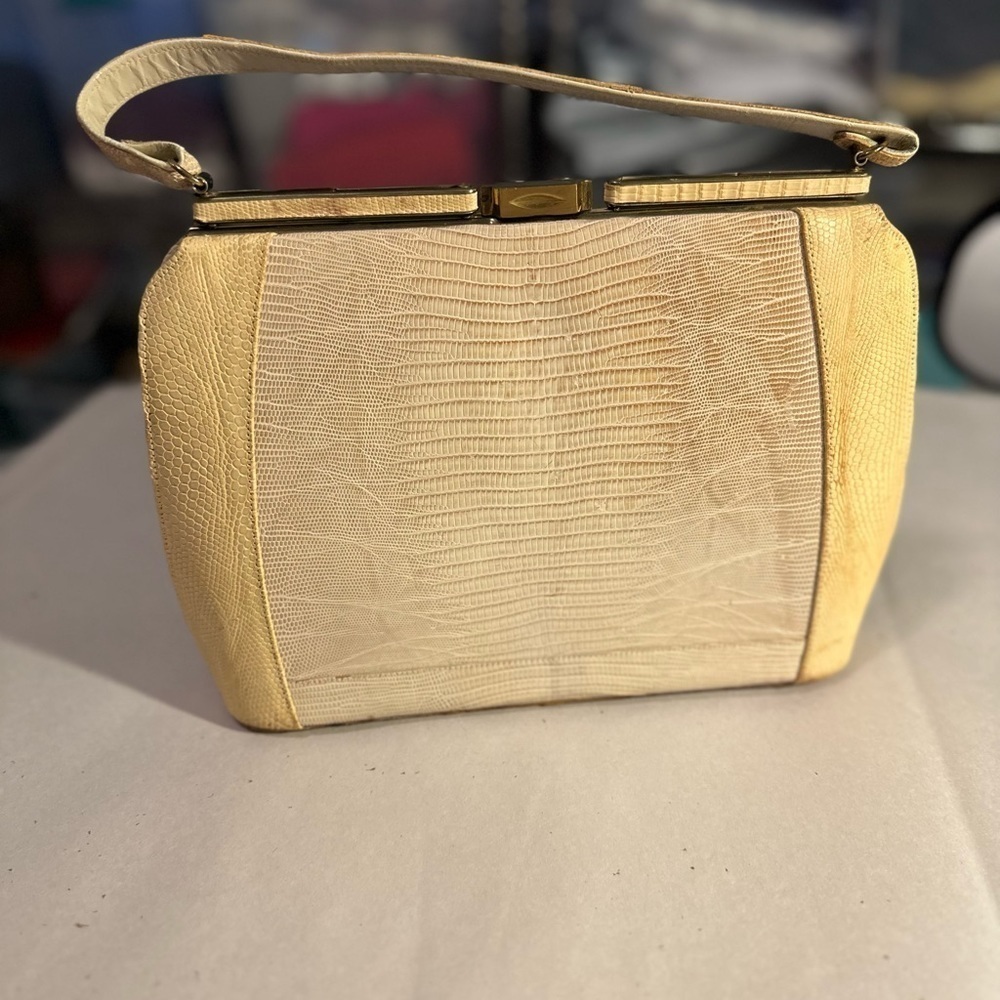 1950s SYDNEY CALIFORNIA tan reptile embossed leather Kelly-style handbag.  Brass